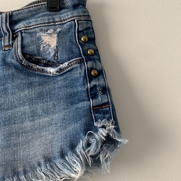 STS Blue Jean Shorts - Picture 3 of 7
